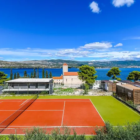 Niko Апартаменты *